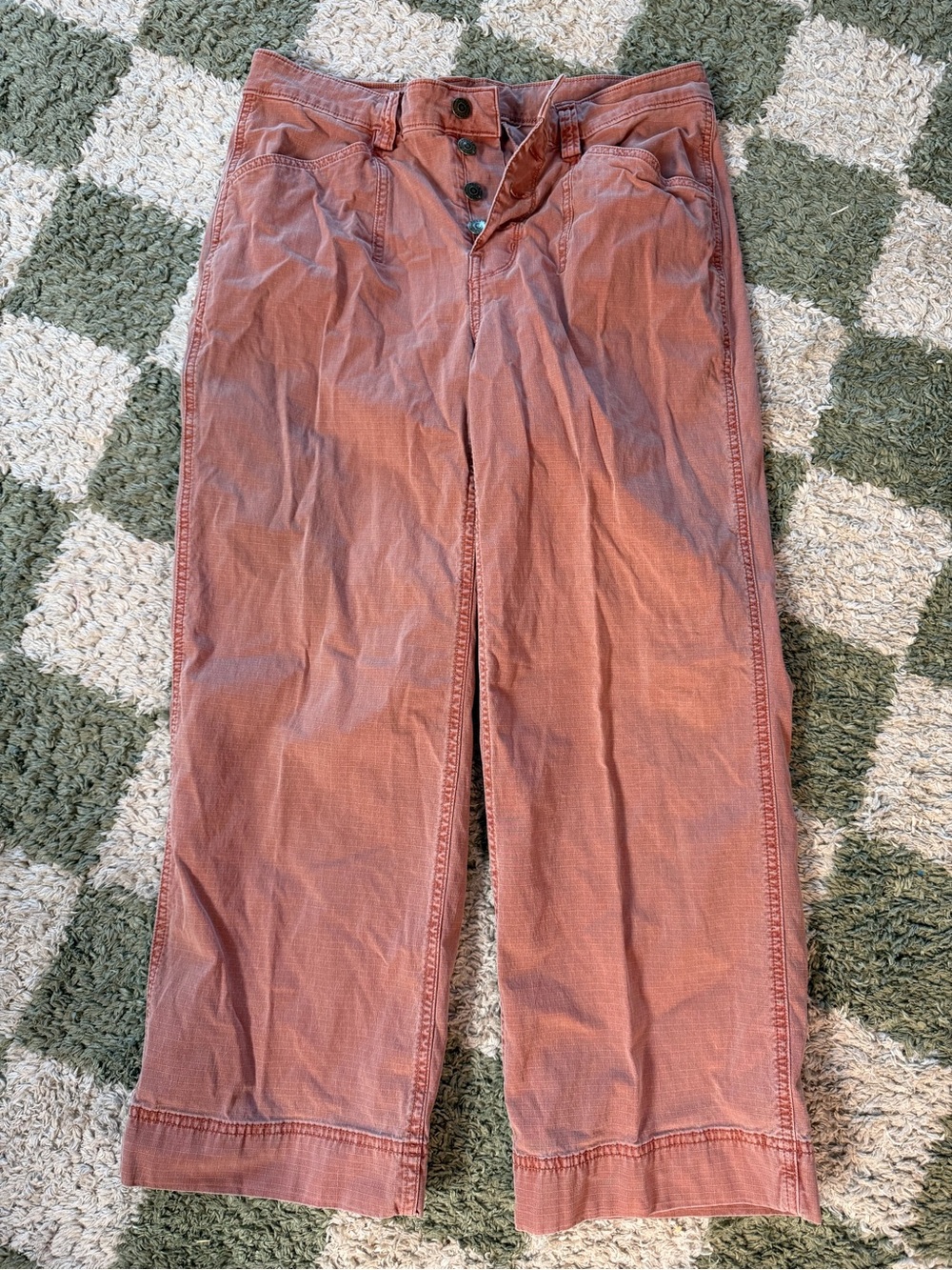 Duluth Trading Co Rust-Red Chinos